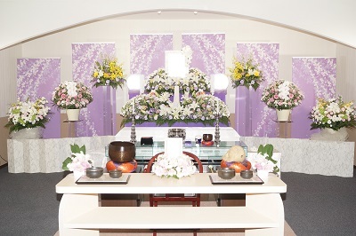 葬儀事例 クレアーレホールにてお花の家族葬